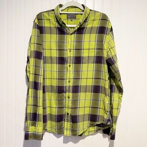Vince Green Plaid Lightweight Button Down Shirt Size Large